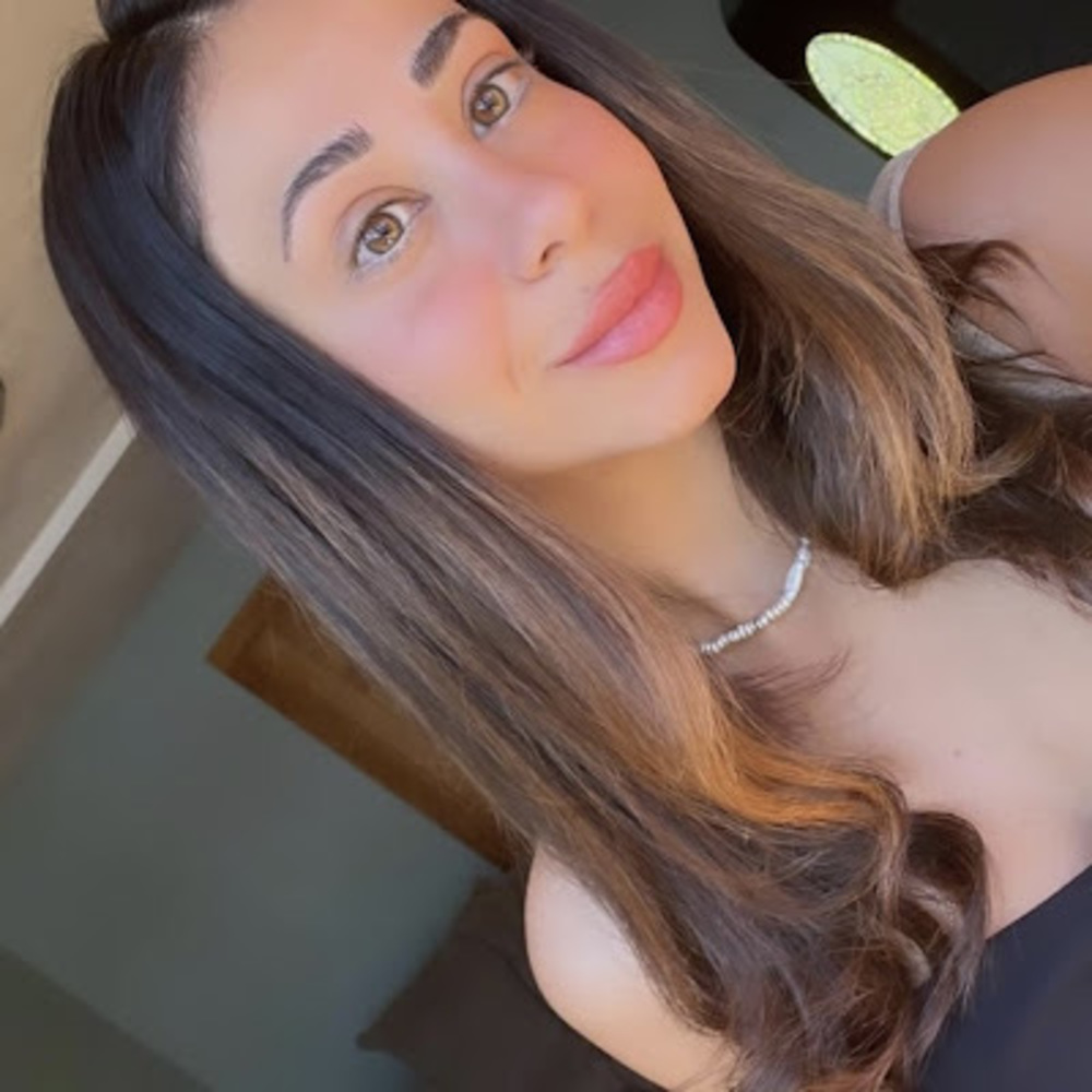 Meet your Posher, Nadine